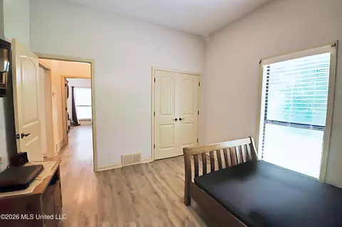 Bedroom - 4384 Susan Ln, Hernando, MS 38632 photo 4 of 5