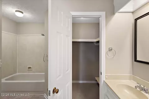 Other - 123 Hanover Dr, Brandon, MS 39047 photo 5 of 10