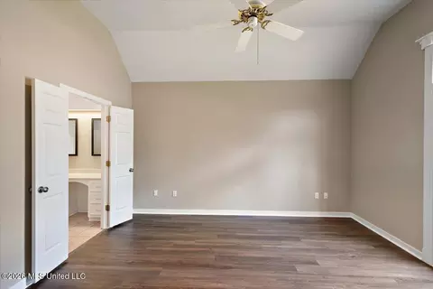 Bedroom - 123 Hanover Dr, Brandon, MS 39047 photo 5 of 5