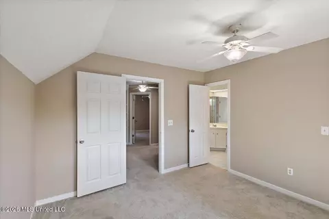 Bedroom - 123 Hanover Dr, Brandon, MS 39047 photo 2 of 5