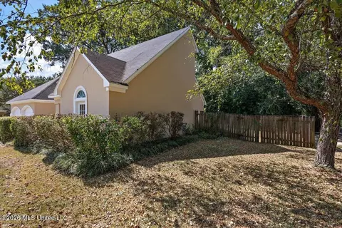Exterior - 123 Hanover Dr, Brandon, MS 39047 photo 9 of 9