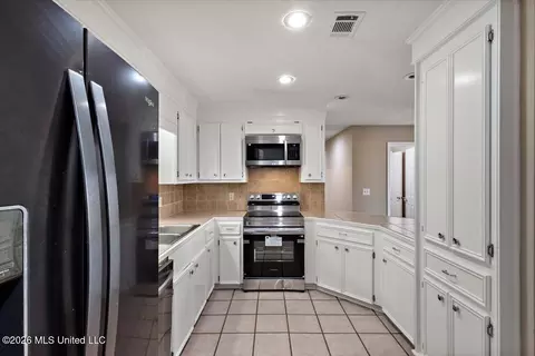 Other - 123 Hanover Dr, Brandon, MS 39047 photo 9 of 10