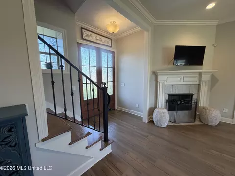 Entry Way - 196 Falls Xing, Madison, MS 39110 photo 2 of 4
