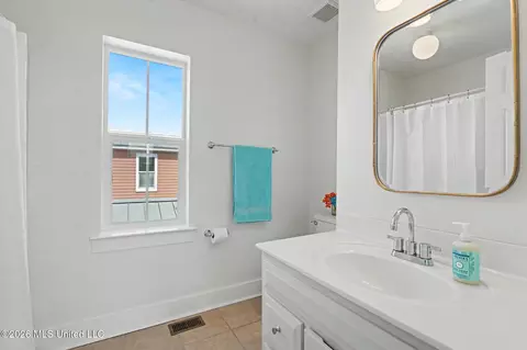 Bath - 215 E 2nd St #30, Pass Christian, MS 39571 photo 2 of 2