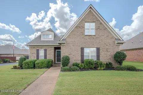 5905 Savannah Xing, Southaven, MS 38672