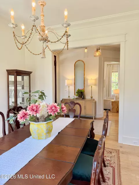 Dining - 115 Republic St, Madison, MS 39110 photo 4 of 4