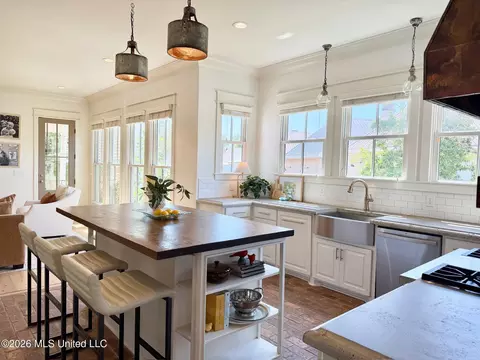 Kitchen - 115 Republic St, Madison, MS 39110 photo 3 of 10