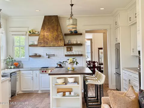 Kitchen - 115 Republic St, Madison, MS 39110 photo 7 of 10