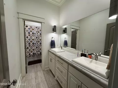 Bath - 115 Republic St, Madison, MS 39110 photo 4 of 5