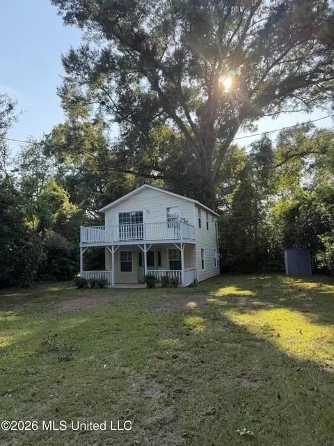 Exterior - 859 Mill St, Lucedale, MS 39452 photo 1 of 5