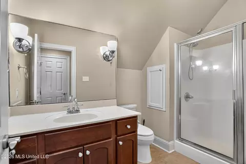 Bath - 643 Apelehama Rd, Diamondhead, MS 39525 photo 5 of 6
