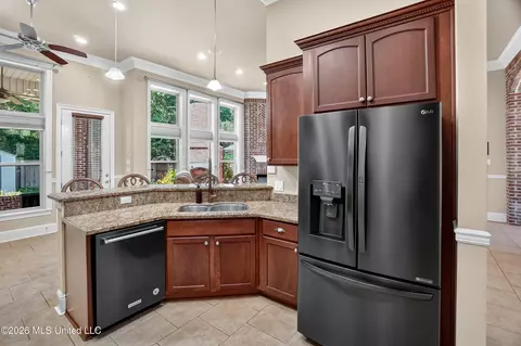 Kitchen - 643 Apelehama Rd, Diamondhead, MS 39525 photo 3 of 6
