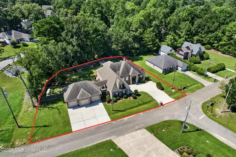 View/Area - 643 Apelehama Rd, Diamondhead, MS 39525 photo 1 of 9
