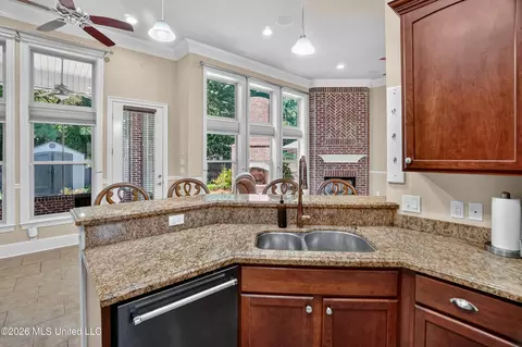 Kitchen - 643 Apelehama Rd, Diamondhead, MS 39525 photo 5 of 6