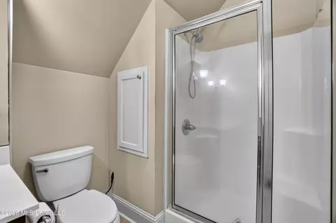 Bath - 643 Apelehama Rd, Diamondhead, MS 39525 photo 6 of 6