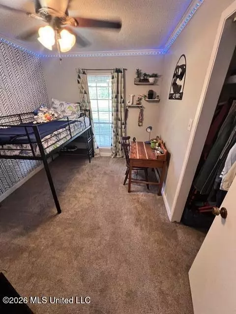 Bedroom - 14305 Timber Ridge Dr, Moss Point, MS 39562 photo 3 of 6