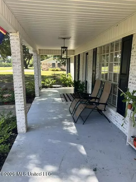 Exterior - 14305 Timber Ridge Dr, Moss Point, MS 39562 photo 4 of 5