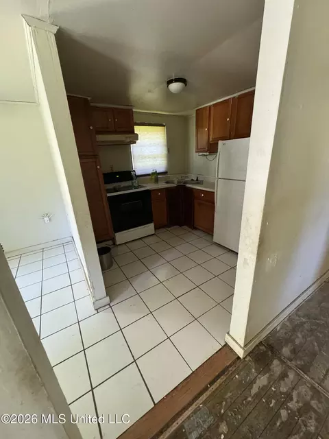 3009 Smith Dr, Gautier, MS 39553