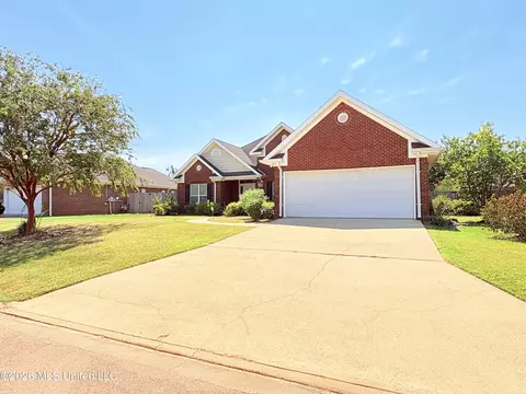 Exterior - 151 Saint James, Grenada, MS 38901 photo 5 of 5