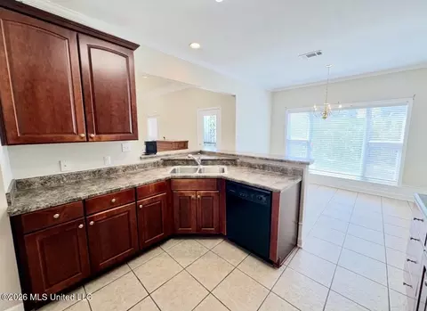 Kitchen - 151 Saint James, Grenada, MS 38901 photo 1 of 2