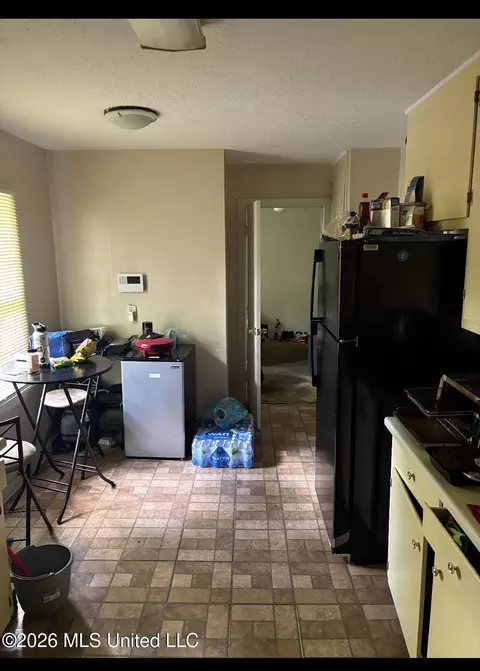 139 Iris Ave, Jackson, MS 39206 photo 7