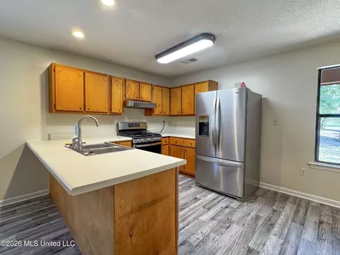 Kitchen - 203 Pine Rdg, Pope, MS 38658 photo 1 of 8