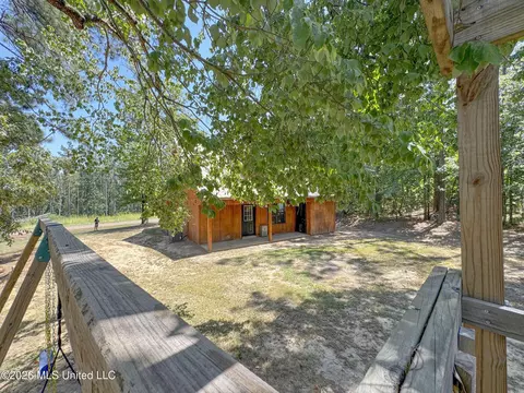Exterior - 203 Pine Rdg, Pope, MS 38658 photo 18 of 25