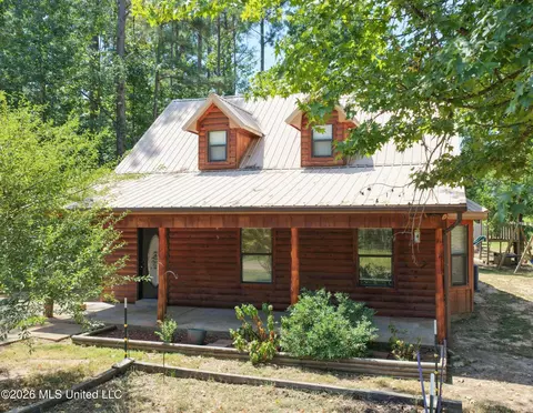 Exterior - 203 Pine Rdg, Pope, MS 38658 photo 10 of 25