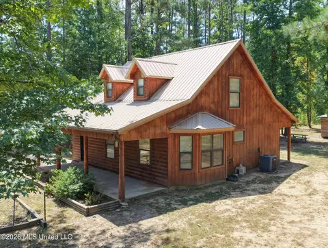 Exterior - 203 Pine Rdg, Pope, MS 38658 photo 11 of 25