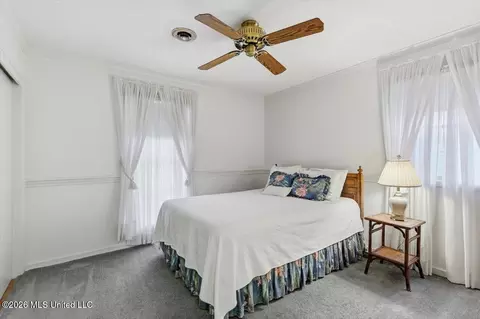 Bedroom - 144 Colonial Cir, Jackson, MS 39211 photo 3 of 4