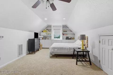 Bedroom - 5115 Heatherton Dr, Jackson, MS 39211 photo 1 of 5