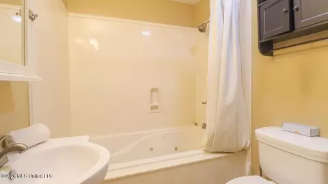 Bath - 403 Beverly Dr, Biloxi, MS 39530 photo 1 of 1