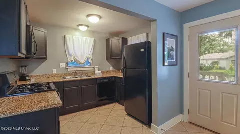 Kitchen - 403 Beverly Dr, Biloxi, MS 39530 photo 1 of 3