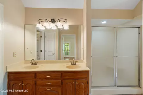 Bath - 3751 Mound Rd, Wesson, MS 39191 photo 1 of 5