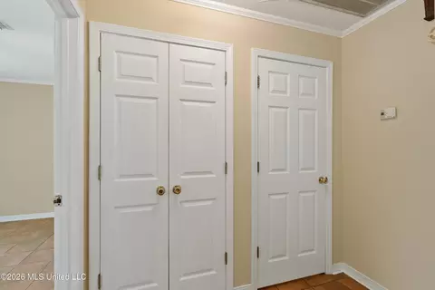 Entry Way - 3751 Mound Rd, Wesson, MS 39191 photo 4 of 5