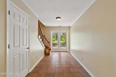 Entry Way - 3751 Mound Rd, Wesson, MS 39191 photo 2 of 5