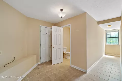 Entry Way - 3751 Mound Rd, Wesson, MS 39191 photo 5 of 5