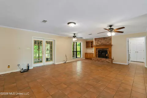 Living - 3751 Mound Rd, Wesson, MS 39191 photo 1 of 4