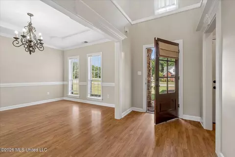 Entry Way - 611 Ridge View Dr, Hernando, MS 38632 photo 1 of 2