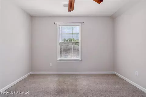 Bedroom - 611 Ridge View Dr, Hernando, MS 38632 photo 3 of 4