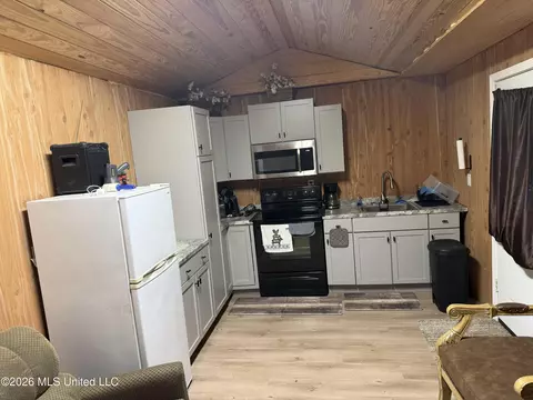 5835 Red Lick Rd, Lorman, MS 39096 photo 2