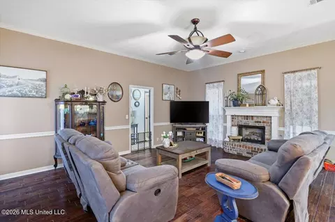 Other - 578 Eaglewood Dr, Florence, MS 39073 photo 4 of 8