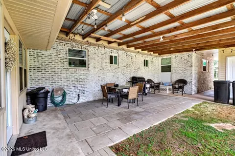 Exterior - 934 Ceasar Rd, Picayune, MS 39466 photo 3 of 5