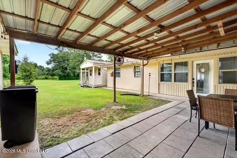 Exterior - 934 Ceasar Rd, Picayune, MS 39466 photo 4 of 5