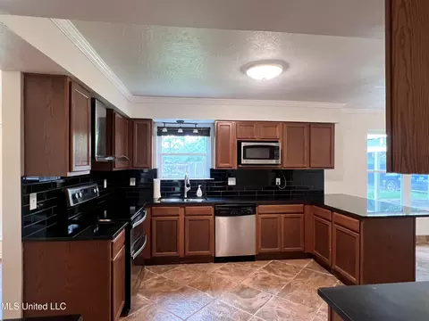 Kitchen - 2418 Northridge Dr, Gautier, MS 39553 photo 2 of 2