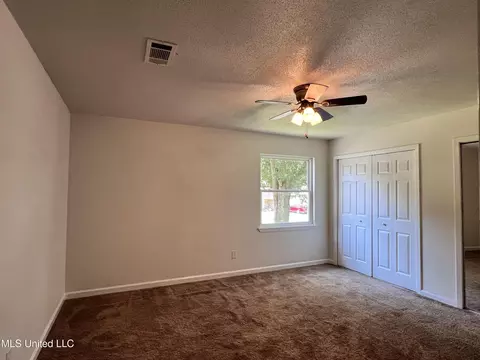 Bedroom - 2418 Northridge Dr, Gautier, MS 39553 photo 2 of 9