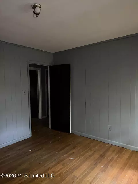 Bedroom - 2247 Alta Woods Ter, Jackson, MS 39204 photo 1 of 4