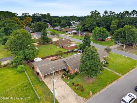 View/Area - 100 Pampas Dr, Long Beach, MS 39560 photo 1 of 9
