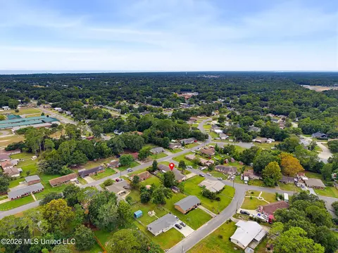 View/Area - 100 Pampas Dr, Long Beach, MS 39560 photo 6 of 9