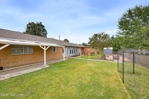 Exterior - 100 Pampas Dr, Long Beach, MS 39560 photo 8 of 8
